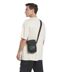 Reebok Training Essentials -Sports Gear Shop reebok training essentials 4